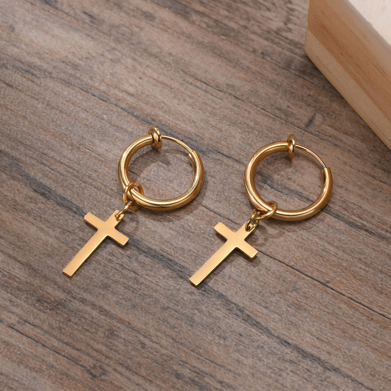 Cross Earrings Mens, Huggie Ho - Conch Earring Hoop ulasan dan harga