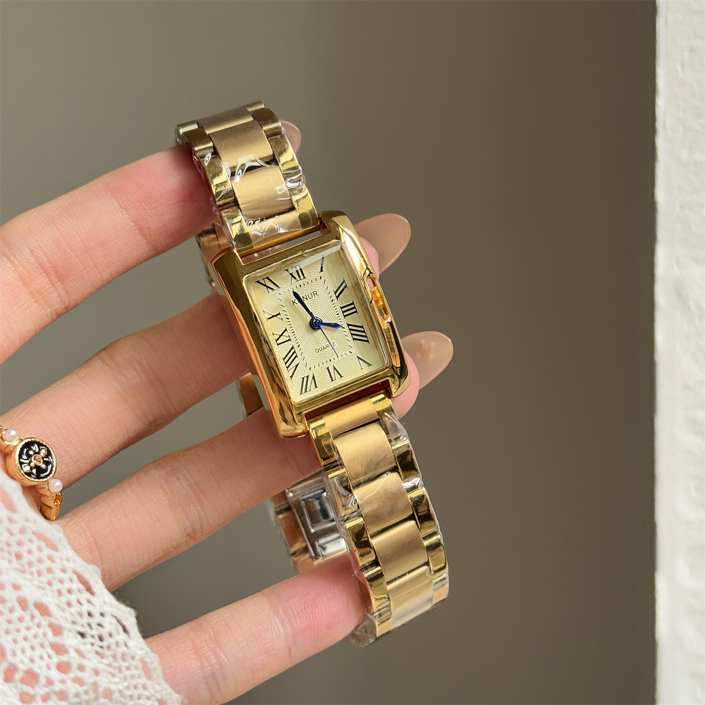 Retro watch for women, Roman r - Body Jewelry High Quality ulasan dan harga